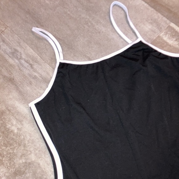 😍ROMPER 🥰 - Picture 4 of 7